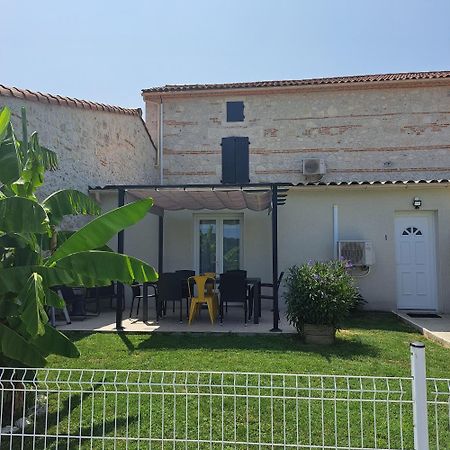 Villa Le Domaine Vesque Saint-Pierre-de-Clairac Esterno foto