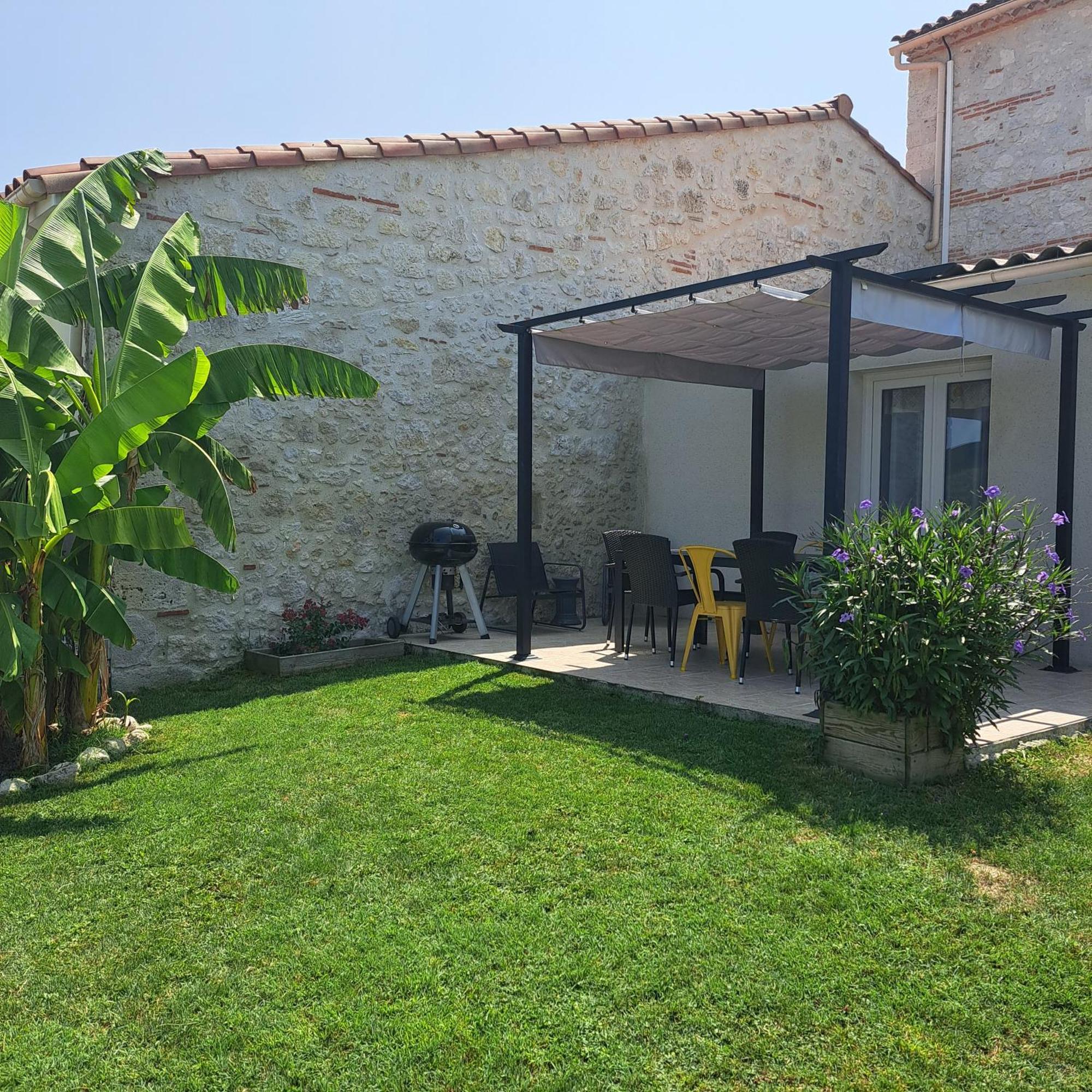 Villa Le Domaine Vesque Saint-Pierre-de-Clairac Esterno foto